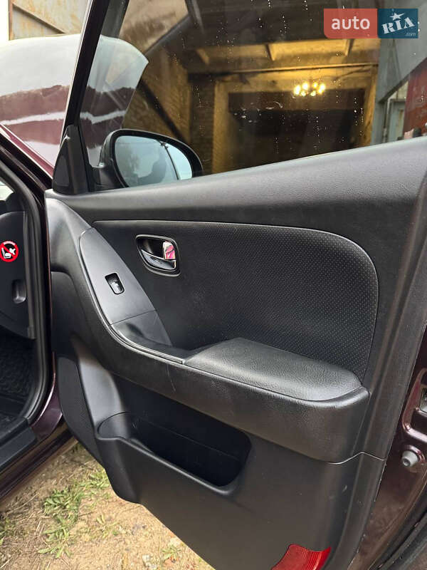 Седан Hyundai Elantra 2011 в Харькове фото 16 Седан Hyundai Elantra 2011 в Харькове