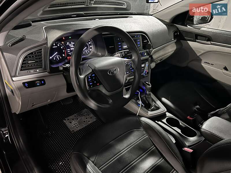 Седан Hyundai Elantra 2016 в Києві фото 17 Седан Hyundai Elantra 2016 в Києві