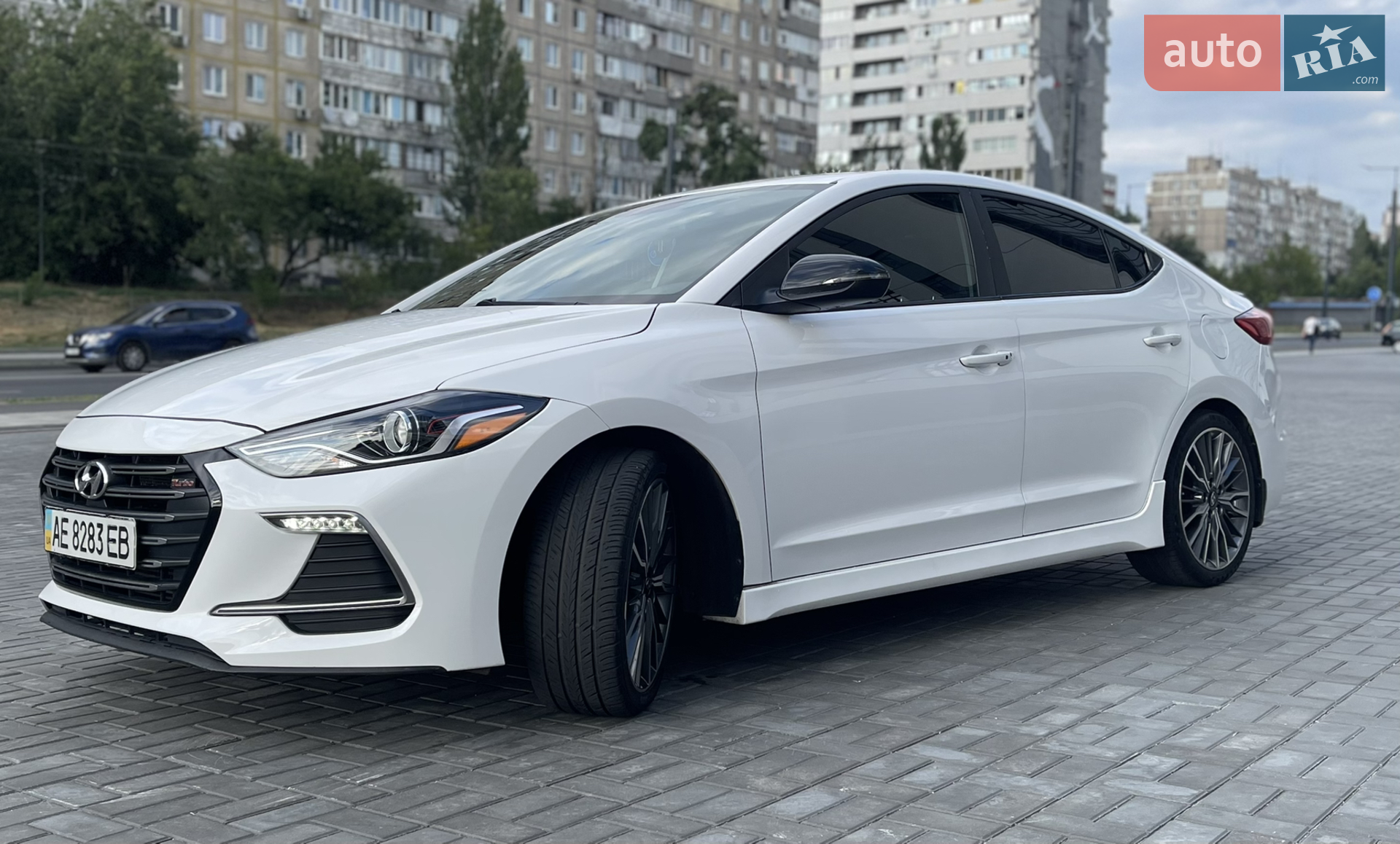 2017 Hyundai Elantra - мініатюра 2