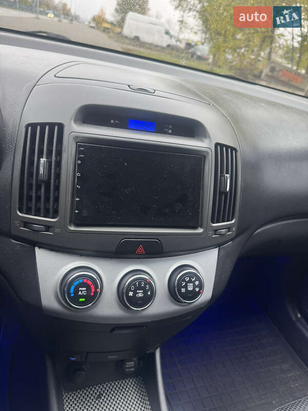 Седан Hyundai Elantra 2008 в Киеве фото 21 Седан Hyundai Elantra 2008 в Киеве