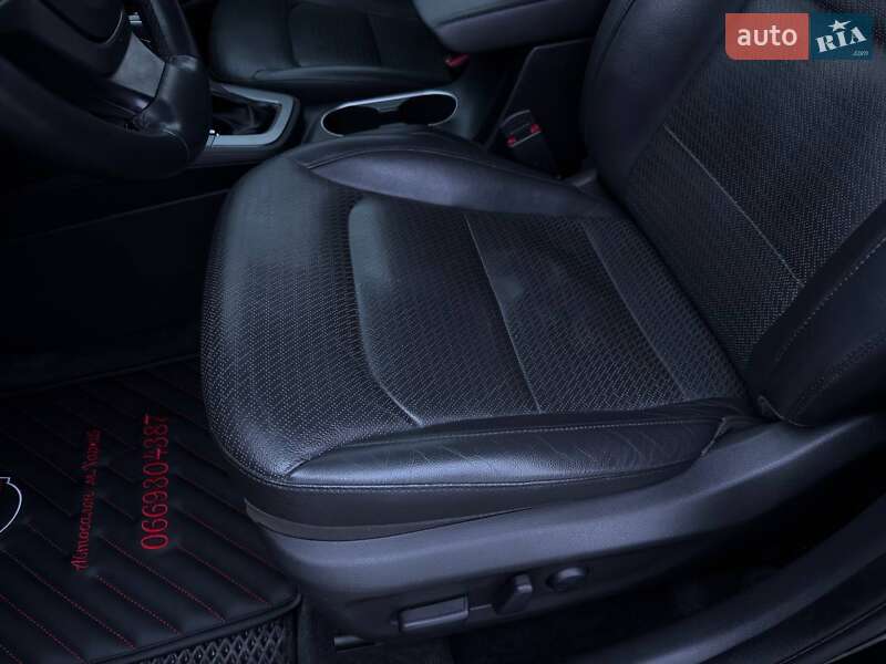 Седан Hyundai Elantra 2016 в Харькове