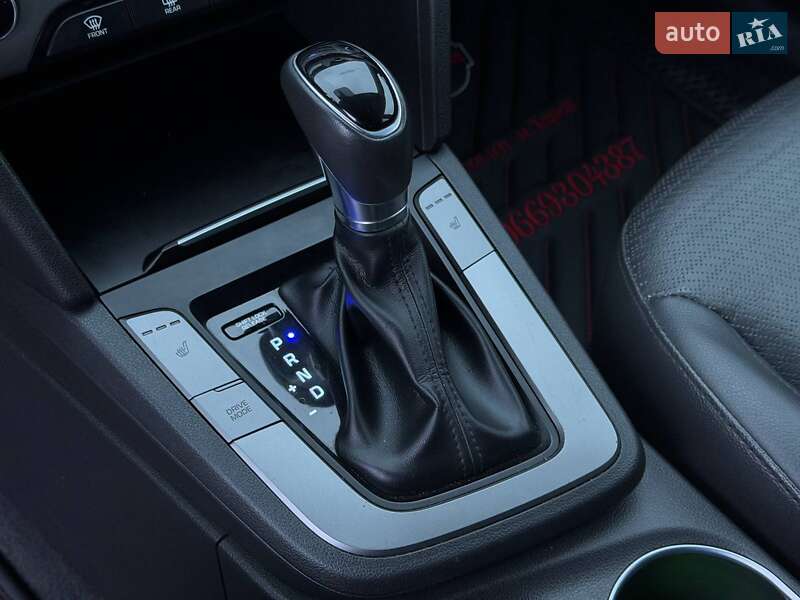 Седан Hyundai Elantra 2016 в Харькове