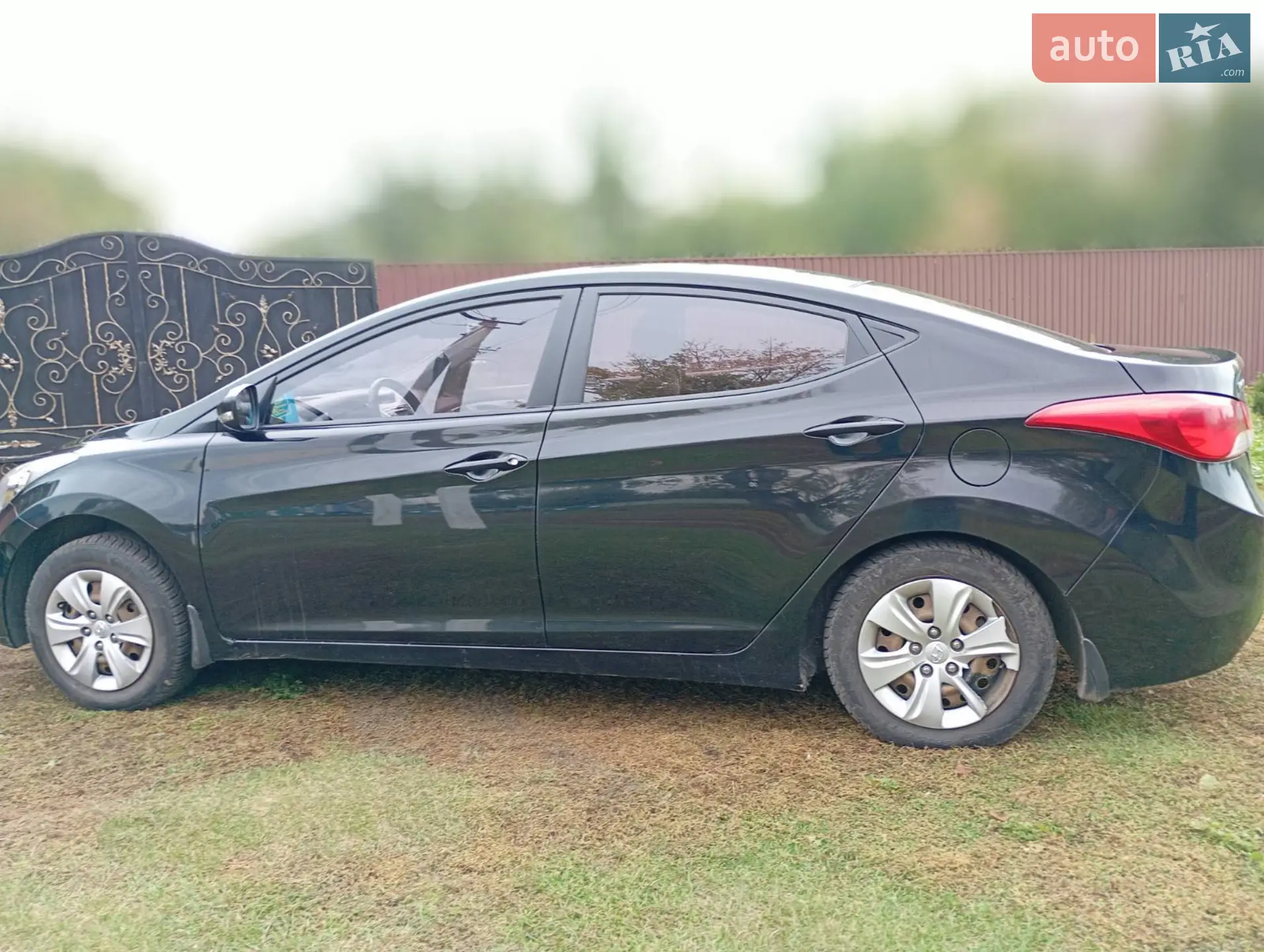 2011 Hyundai Elantra - мініатюра 8