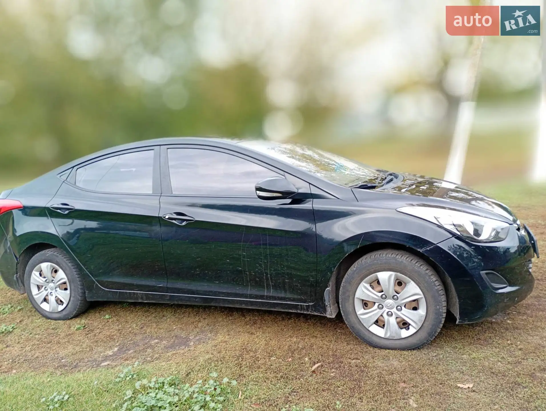 2011 Hyundai Elantra - мініатюра 10
