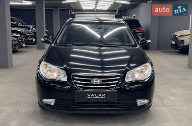 Седан Hyundai Elantra 2010 в Харькове