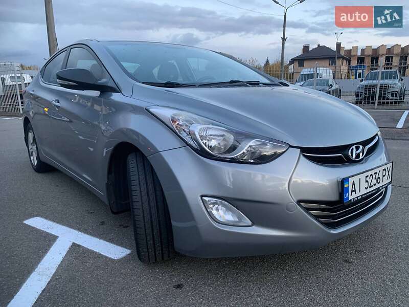 Седан Hyundai Elantra 2013 в Киеве фото 8 Седан Hyundai Elantra 2013 в Киеве