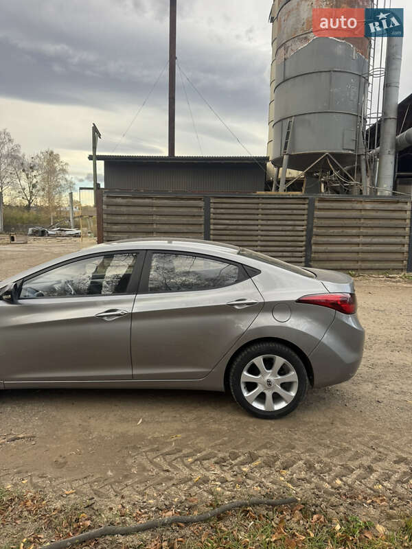 Седан Hyundai Elantra 2011 в Болехове фото 13 Седан Hyundai Elantra 2011 в Болехове