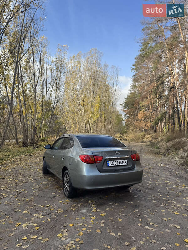 Седан Hyundai Elantra 2010 в Харкові фото 11 Седан Hyundai Elantra 2010 в Харкові