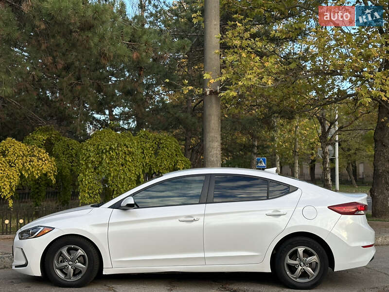 Седан Hyundai Elantra 2016 в Николаеве фото 6 Седан Hyundai Elantra 2016 в Николаеве