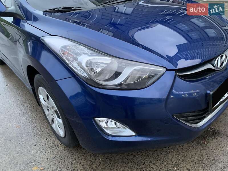 Седан Hyundai Elantra 2013 в Харькове фото 2 Седан Hyundai Elantra 2013 в Харькове