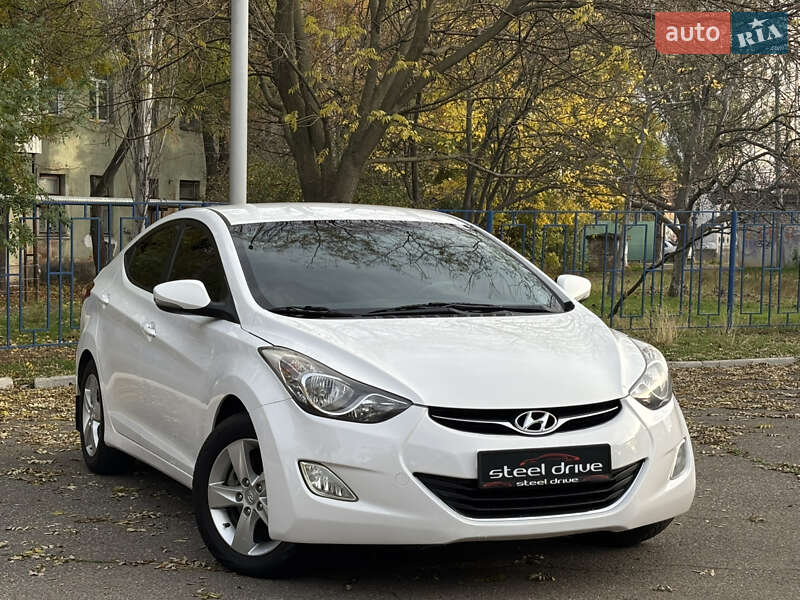 Hyundai Elantra 2012 Hyundai Elantra 2012