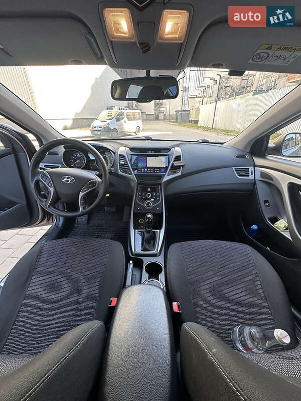 Седан Hyundai Elantra 2014 в Львове фото 18 Седан Hyundai Elantra 2014 в Львове