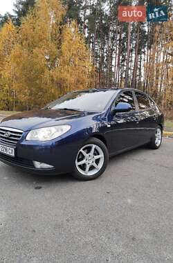 Седан Hyundai Elantra 2008 в Киеве