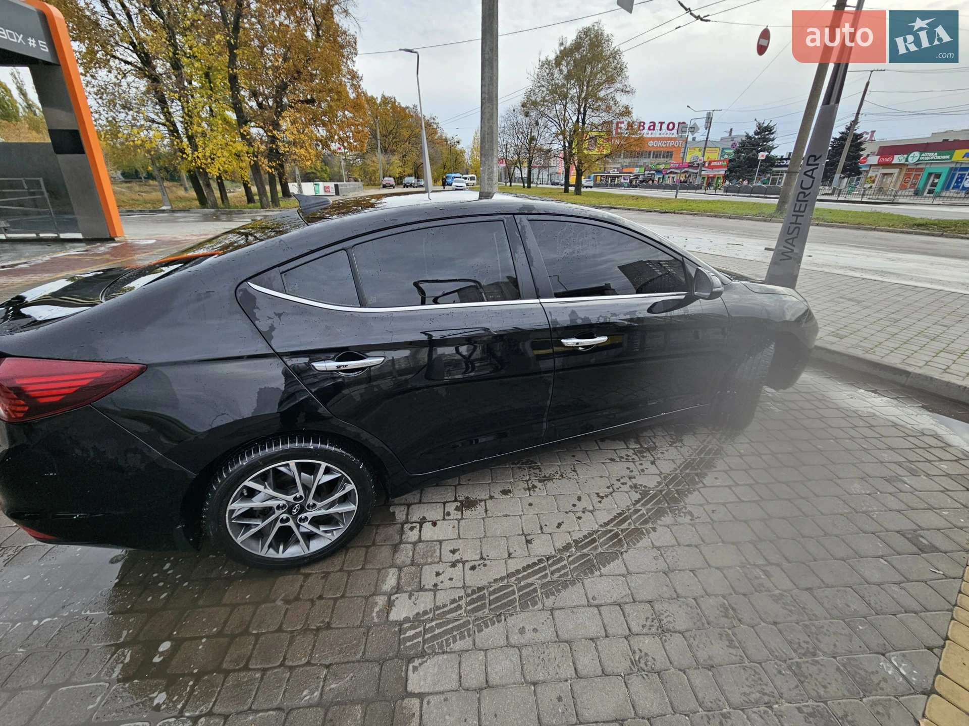 2019 Hyundai Elantra - мініатюра 3