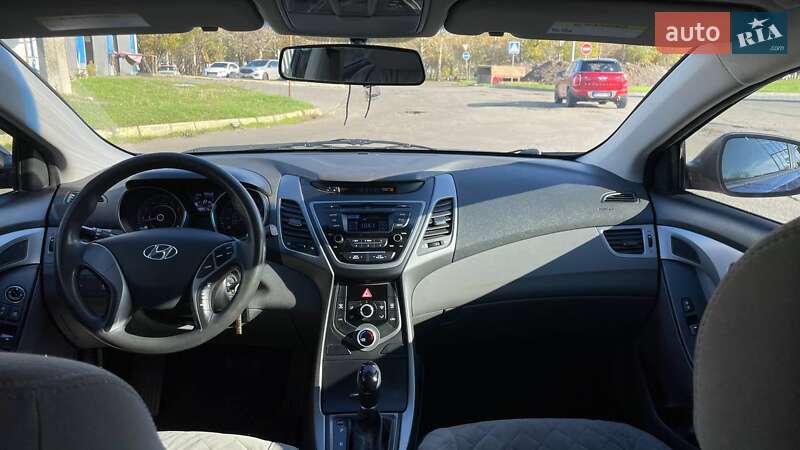 Седан Hyundai Elantra 2015 в Николаеве фото 13 Седан Hyundai Elantra 2015 в Николаеве
