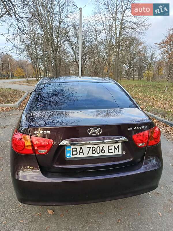 Седан Hyundai Elantra 2010 в Кропивницком фото 3 Седан Hyundai Elantra 2010 в Кропивницком