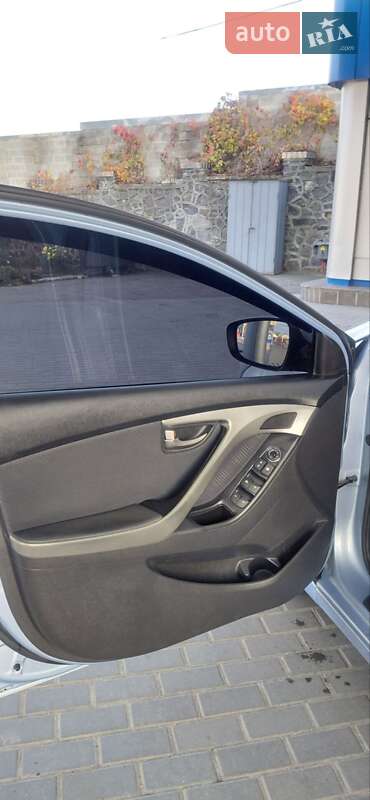 Седан Hyundai Elantra 2012 в Кропивницькому фото 15 Седан Hyundai Elantra 2012 в Кропивницькому