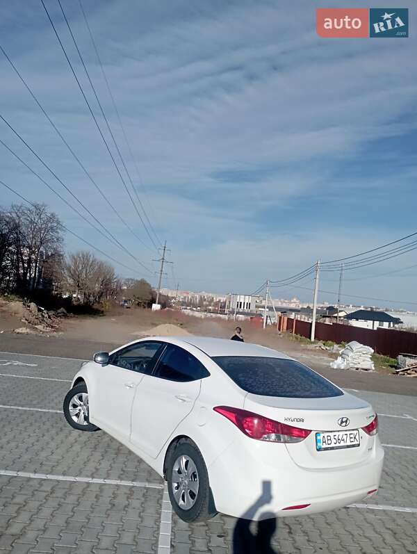 Седан Hyundai Elantra 2012 в Виннице фото 3 Седан Hyundai Elantra 2012 в Виннице