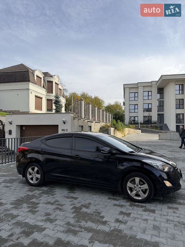 Седан Hyundai Elantra 2012 в Ужгороде фото 5 Седан Hyundai Elantra 2012 в Ужгороде
