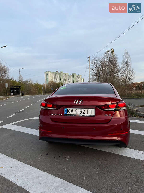 Седан Hyundai Elantra 2018 в Києві фото 4 Седан Hyundai Elantra 2018 в Києві