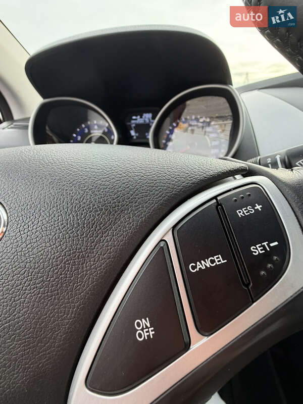 Седан Hyundai Elantra 2012 в Киеве фото 24 Седан Hyundai Elantra 2012 в Киеве