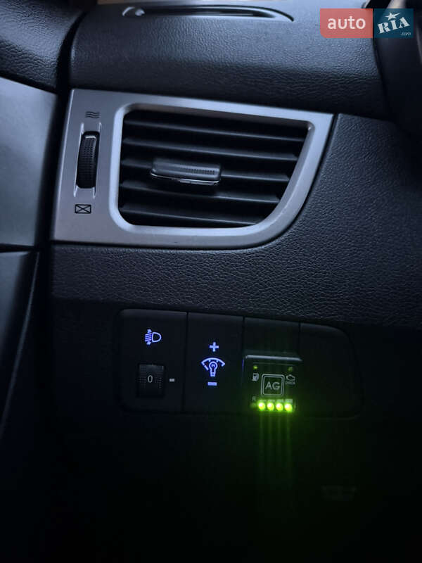 Седан Hyundai Elantra 2012 в Киеве фото 31 Седан Hyundai Elantra 2012 в Киеве