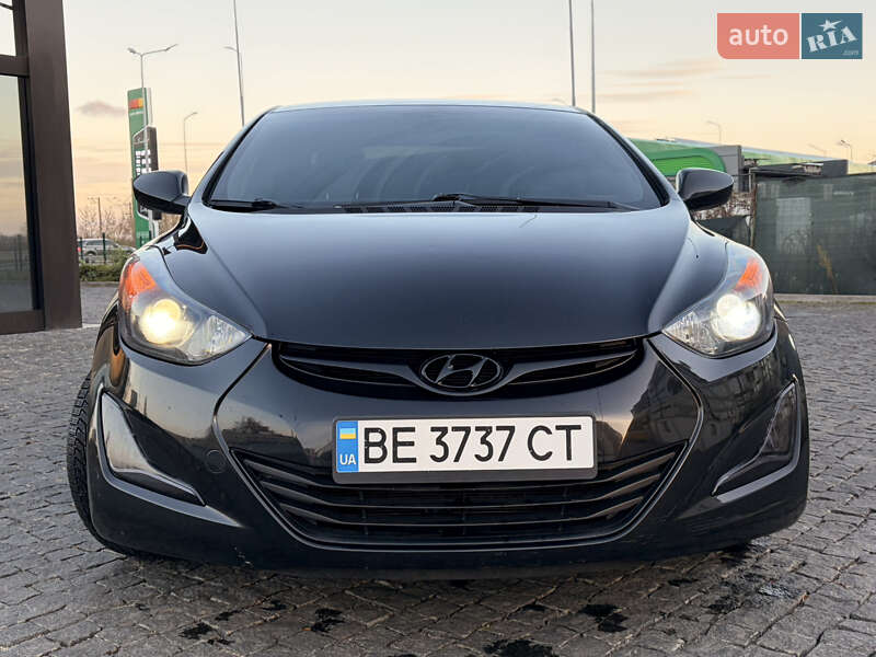 Седан Hyundai Elantra 2014 в Киеве фото 12 Седан Hyundai Elantra 2014 в Киеве