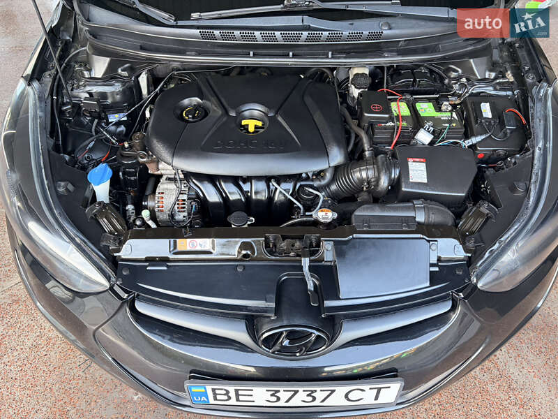 Седан Hyundai Elantra 2014 в Киеве фото 17 Седан Hyundai Elantra 2014 в Киеве