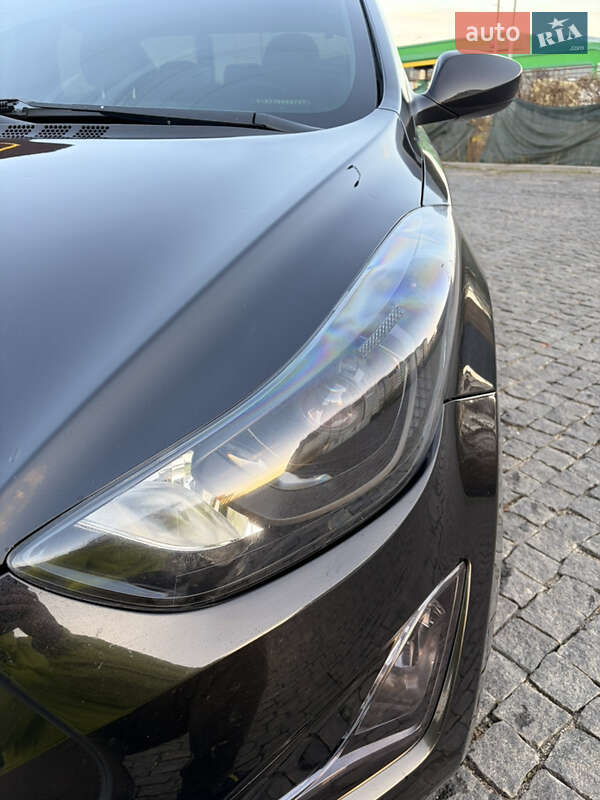 Седан Hyundai Elantra 2014 в Киеве фото 21 Седан Hyundai Elantra 2014 в Киеве
