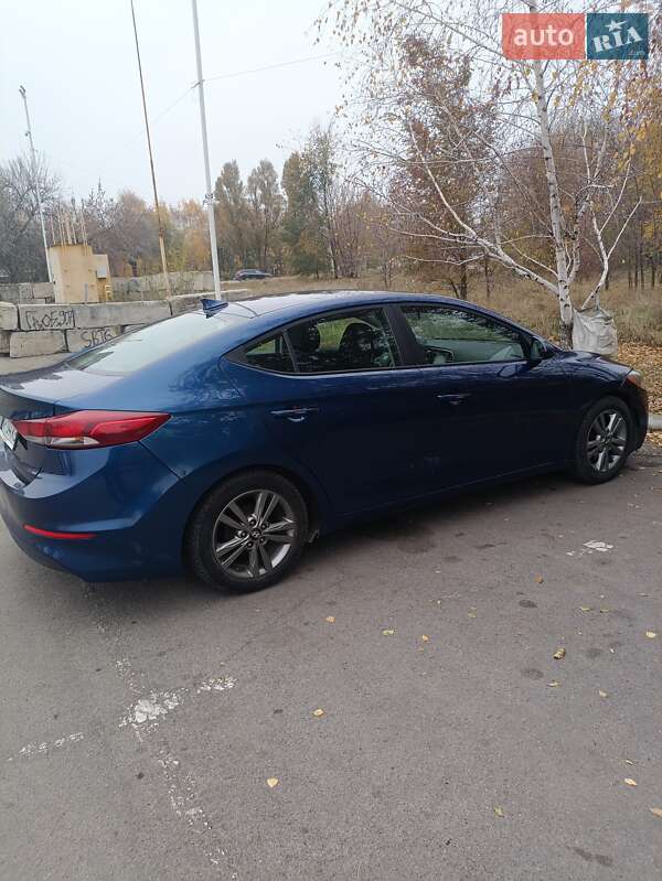 Седан Hyundai Elantra 2017 в Запорожье фото 4 Седан Hyundai Elantra 2017 в Запорожье