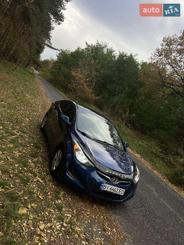 Седан Hyundai Elantra 2015 в Кременчуге фото 3 Седан Hyundai Elantra 2015 в Кременчуге