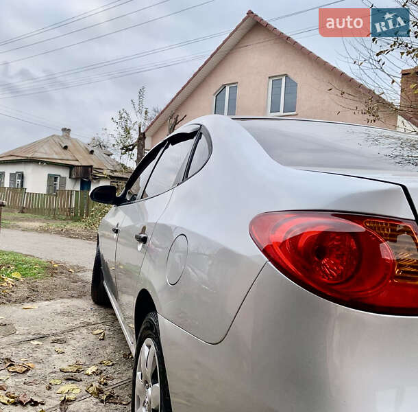 Седан Hyundai Elantra 2010 в Прилуках фото 10 Седан Hyundai Elantra 2010 в Прилуках