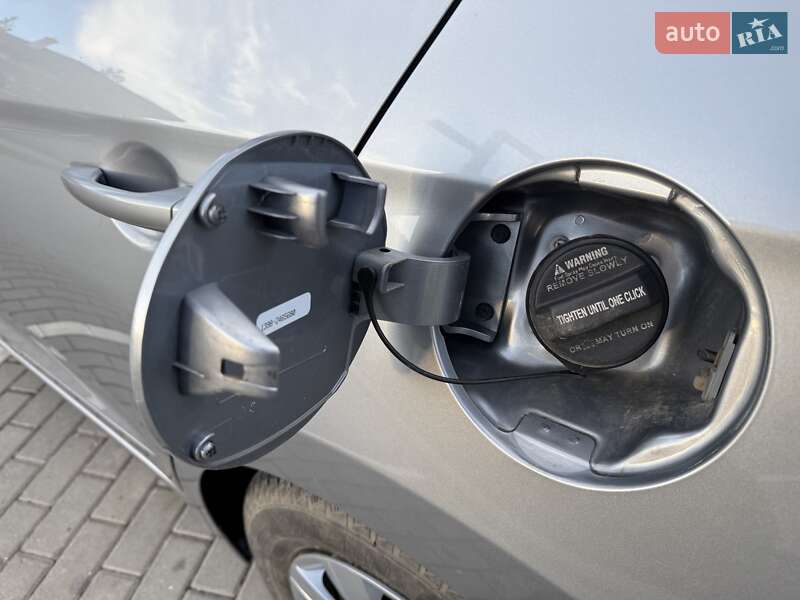 Седан Hyundai Elantra 2016 в Виннице