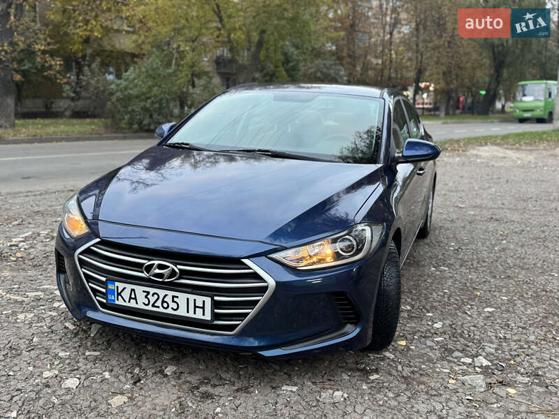 Седан Hyundai Elantra 2018 в Киеве фото 2 Седан Hyundai Elantra 2018 в Киеве