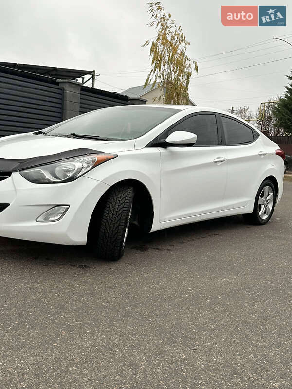 Hyundai Elantra 2013 Hyundai Elantra 2013