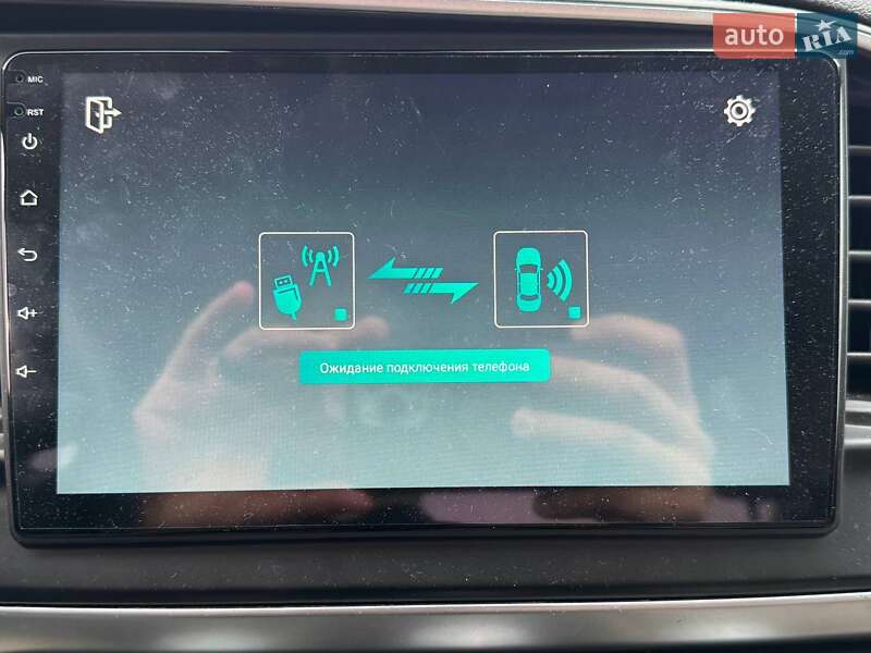 Седан Hyundai Elantra 2019 в Киеве