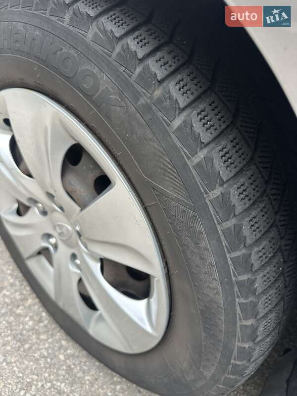 Седан Hyundai Elantra 2011 в Запорожье фото 13 Седан Hyundai Elantra 2011 в Запорожье