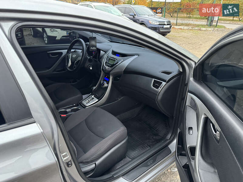 Седан Hyundai Elantra 2012 в Полтаве фото 15 Седан Hyundai Elantra 2012 в Полтаве