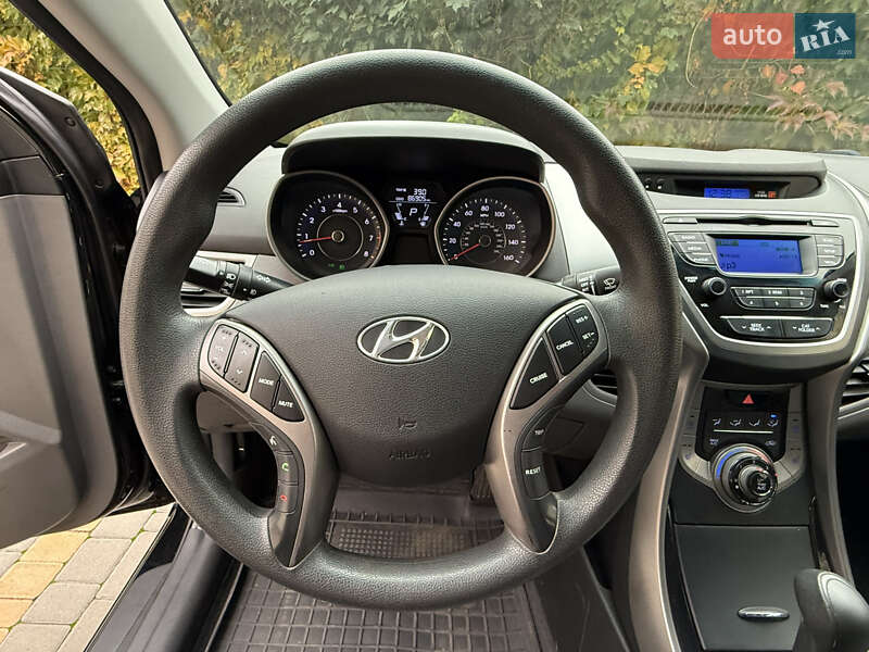Седан Hyundai Elantra 2013 в Одессе фото 73 Седан Hyundai Elantra 2013 в Одессе