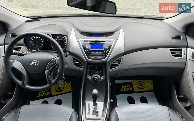 Седан Hyundai Elantra 2013 в Львове фото 12 Седан Hyundai Elantra 2013 в Львове