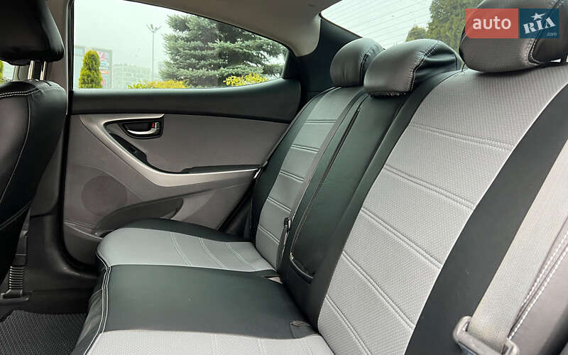Седан Hyundai Elantra 2013 в Львове фото 20 Седан Hyundai Elantra 2013 в Львове