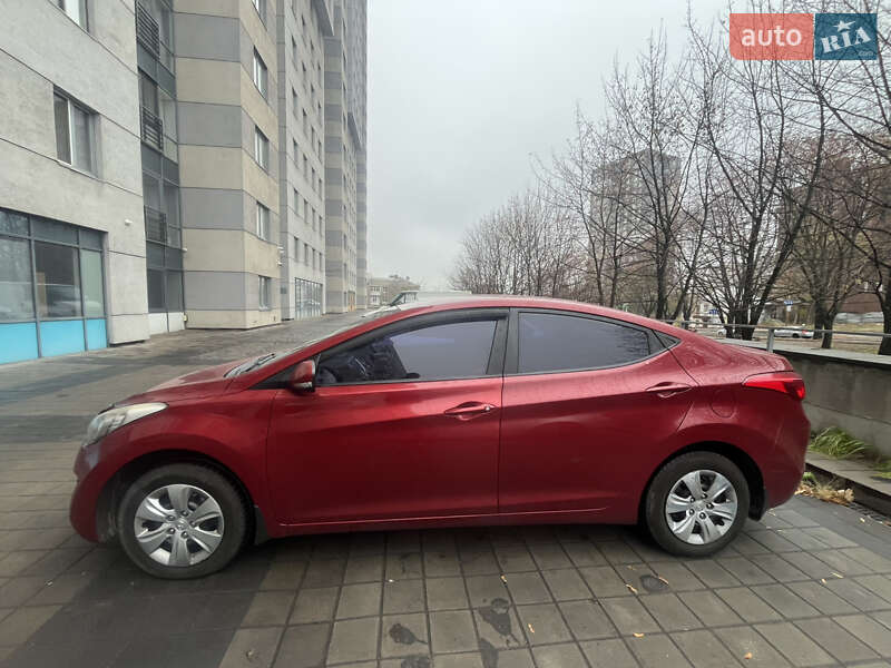 Седан Hyundai Elantra 2012 в Днепре фото 3 Седан Hyundai Elantra 2012 в Днепре