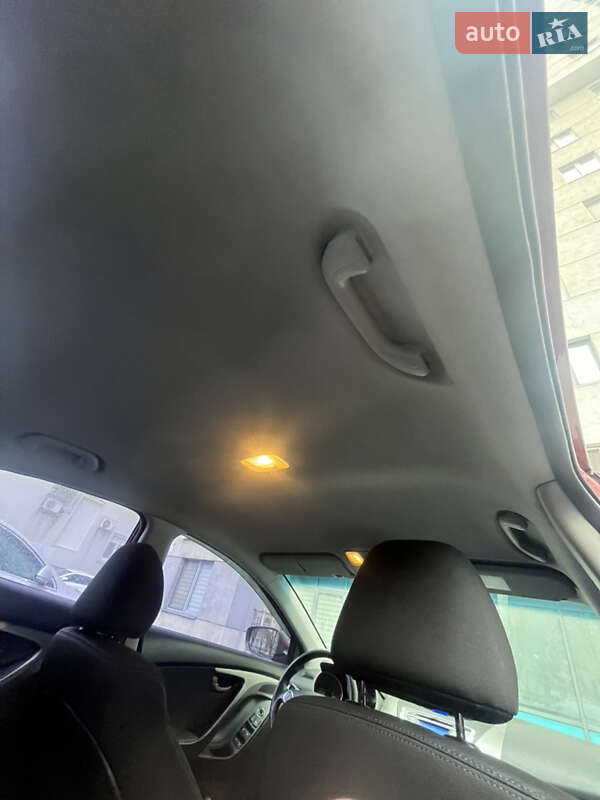 Седан Hyundai Elantra 2012 в Днепре фото 8 Седан Hyundai Elantra 2012 в Днепре