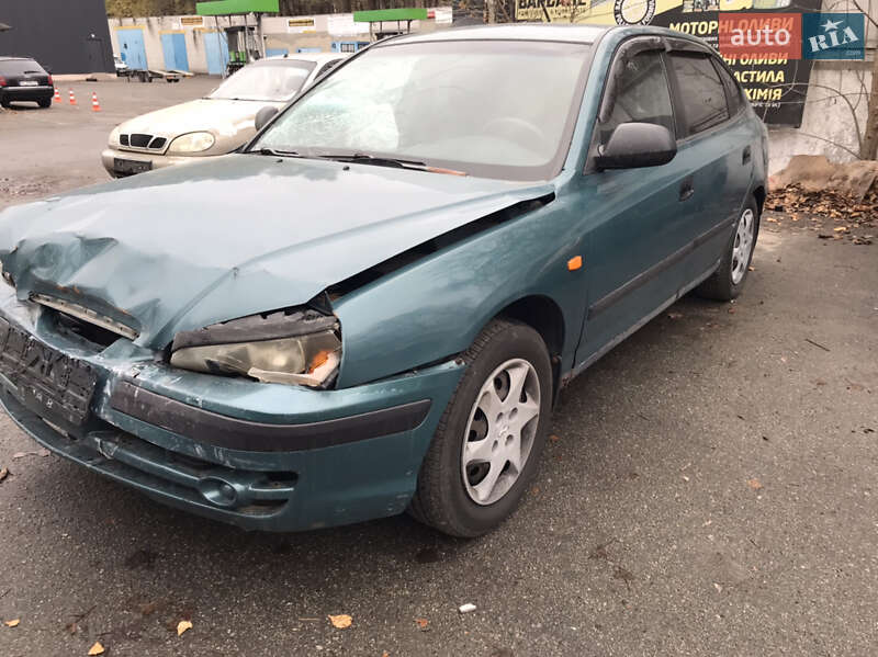 Хетчбек Hyundai Elantra 2004 в Києві