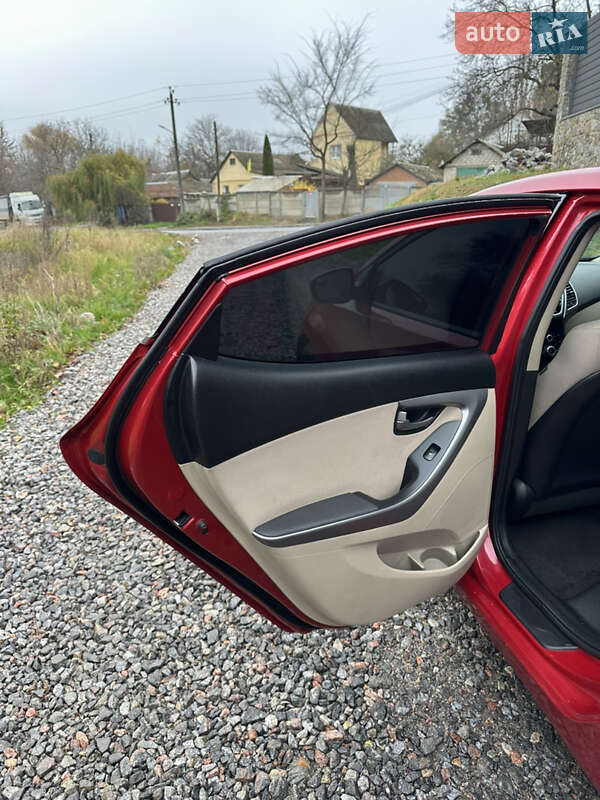 Седан Hyundai Elantra 2014 в Виннице фото 26 Седан Hyundai Elantra 2014 в Виннице