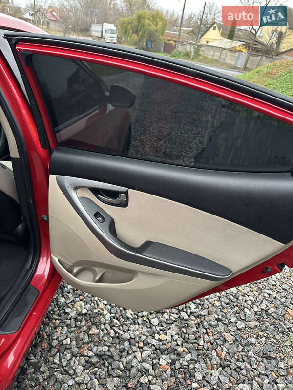 Седан Hyundai Elantra 2014 в Виннице фото 30 Седан Hyundai Elantra 2014 в Виннице