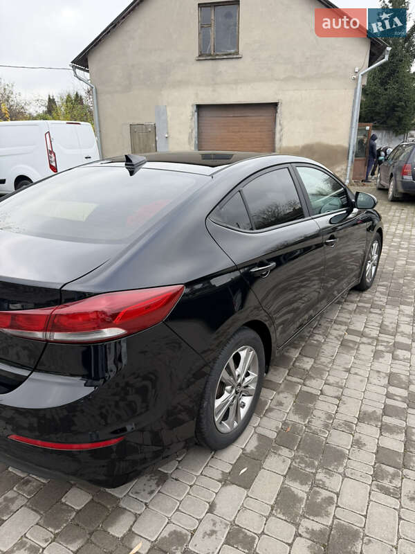Седан Hyundai Elantra 2016 в Нововолинську фото 4 Седан Hyundai Elantra 2016 в Нововолинську
