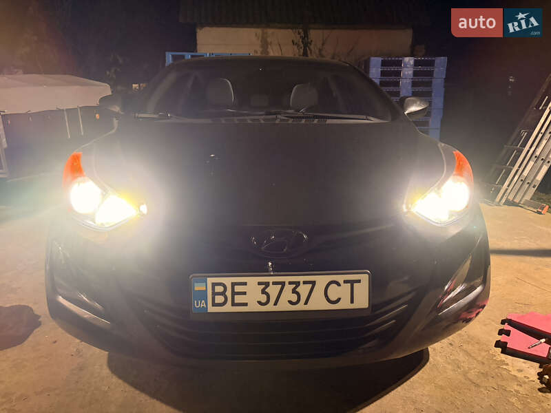 Седан Hyundai Elantra 2014 в Киеве фото 4 Седан Hyundai Elantra 2014 в Киеве