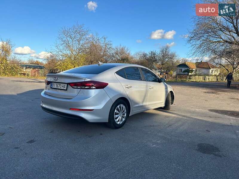 Седан Hyundai Elantra 2016 в Полтаве фото 3 Седан Hyundai Elantra 2016 в Полтаве
