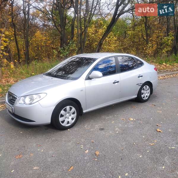 Седан Hyundai Elantra 2008 в Киеве фото 11 Седан Hyundai Elantra 2008 в Киеве